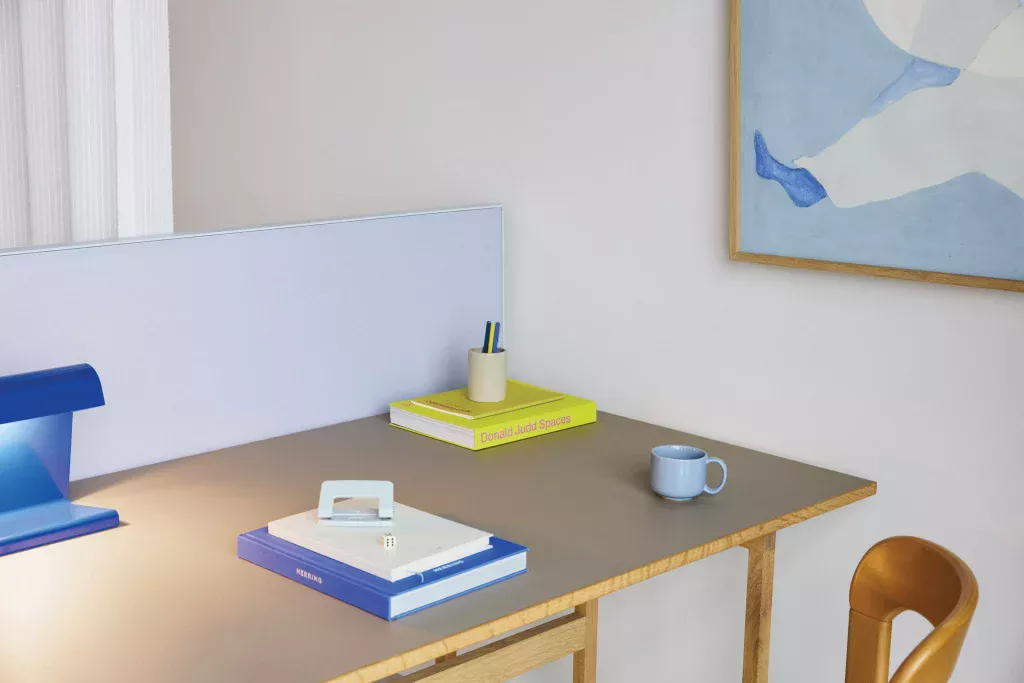 Supersonic-Desk-Screen-Akuart