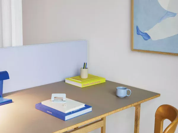 Supersonic-Desk-Screen-Akuart